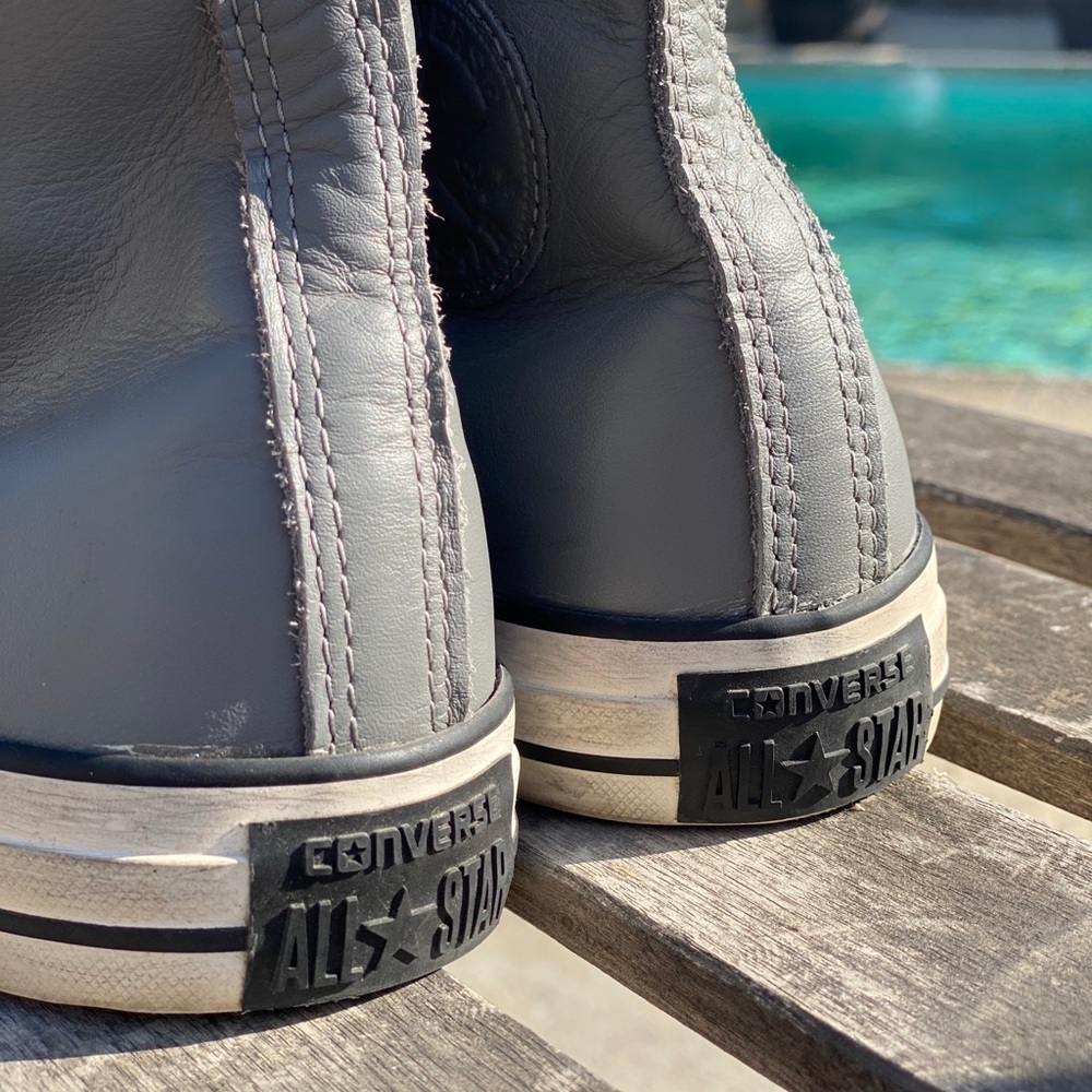 Converse - Picture 3 of 3